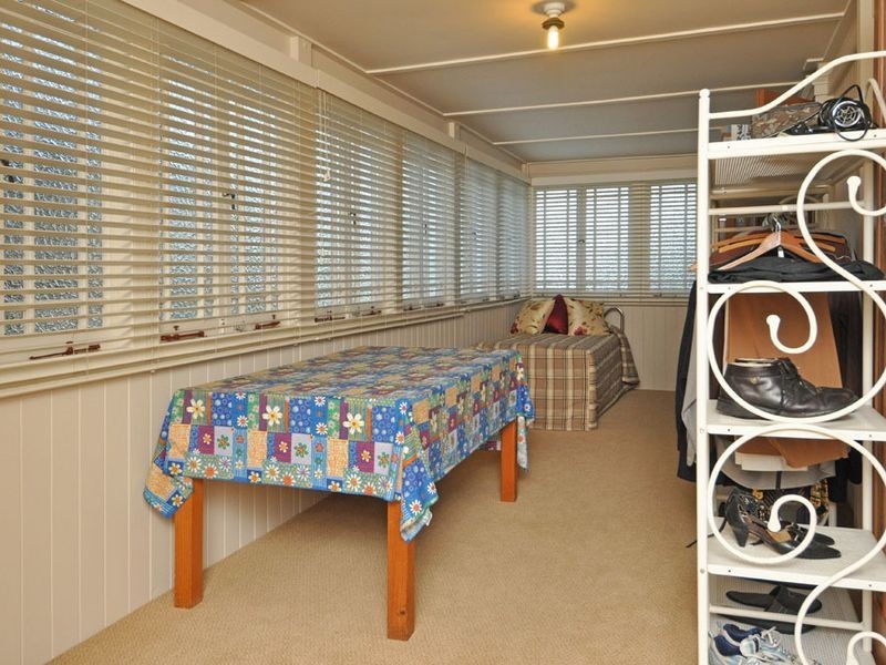 40 Percival Terrace, Holland Park QLD 4121