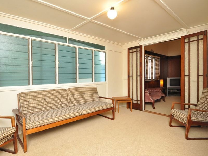 40 Percival Terrace, Holland Park QLD 4121