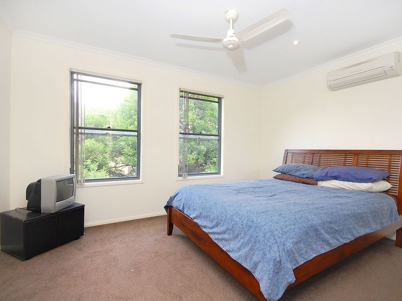 6/11 Temple Street, Coorparoo QLD 4151