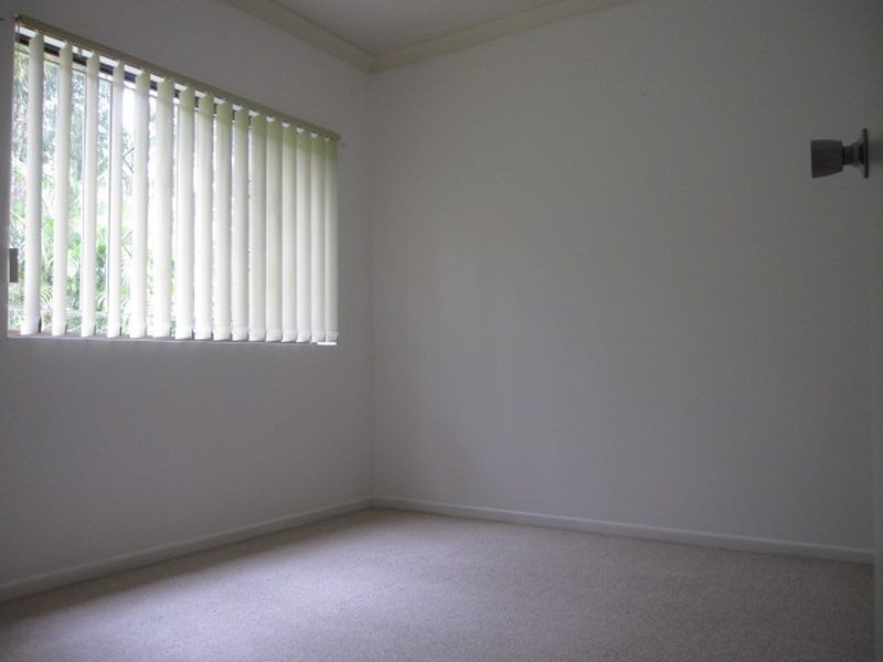 1/18 Bunya Street, Greenslopes QLD 4120