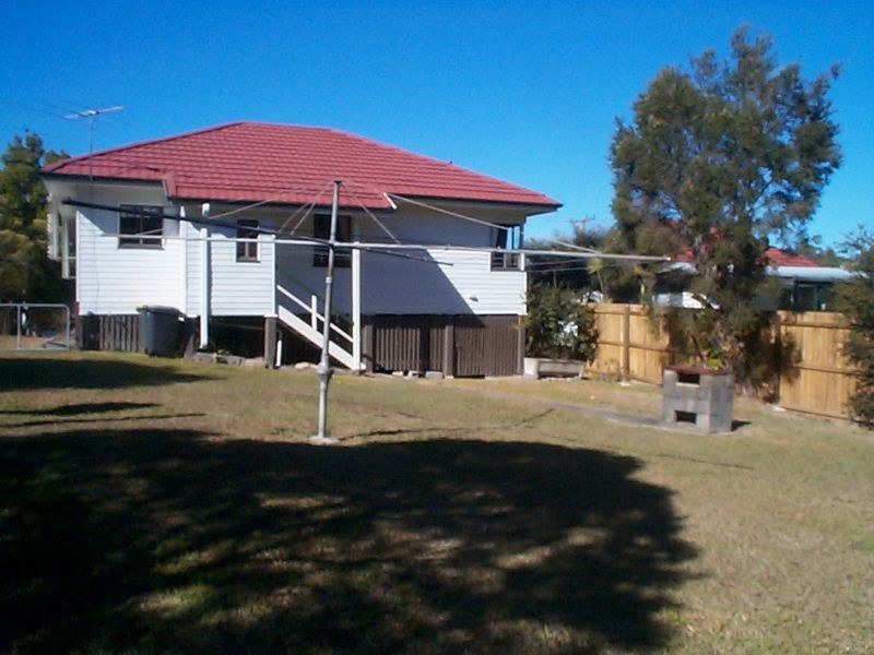 282 Oates Avenue, Holland Park QLD 4121