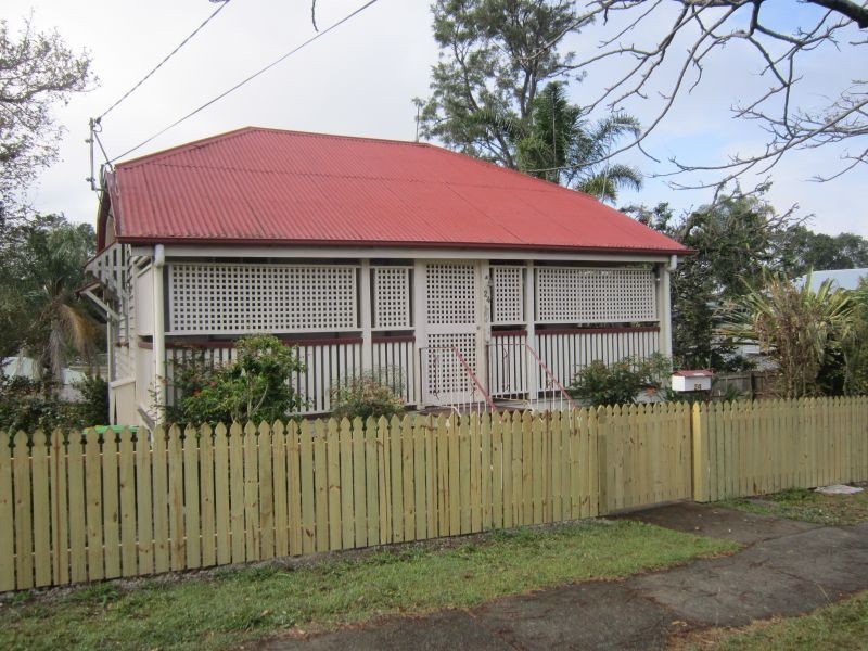 24 Wilkins Street East, Annerley QLD 4103