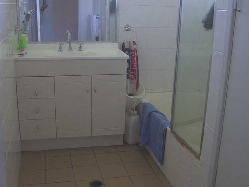 6 Doyle Street, Coorparoo QLD 4151