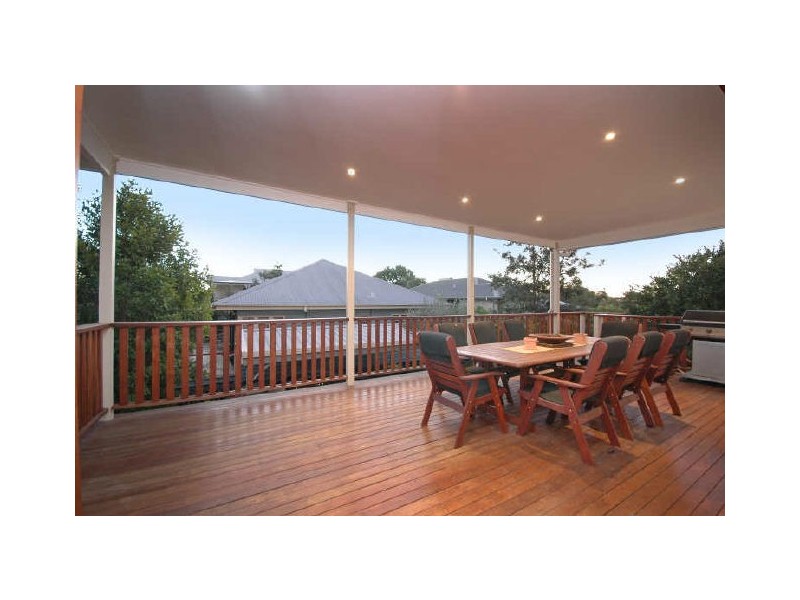 57 Molloy Road, Cannon Hill QLD 4170