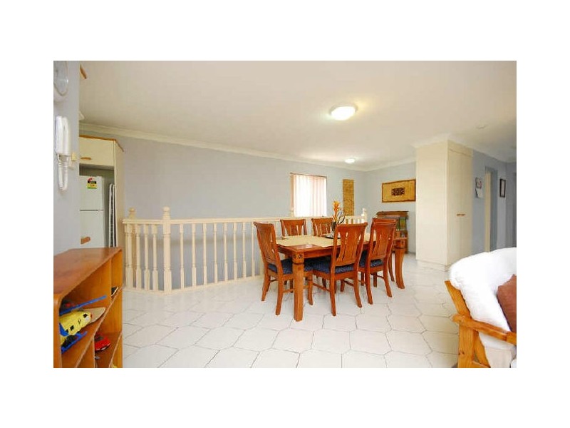 2/63 Kirkland Avenue, Coorparoo QLD 4151