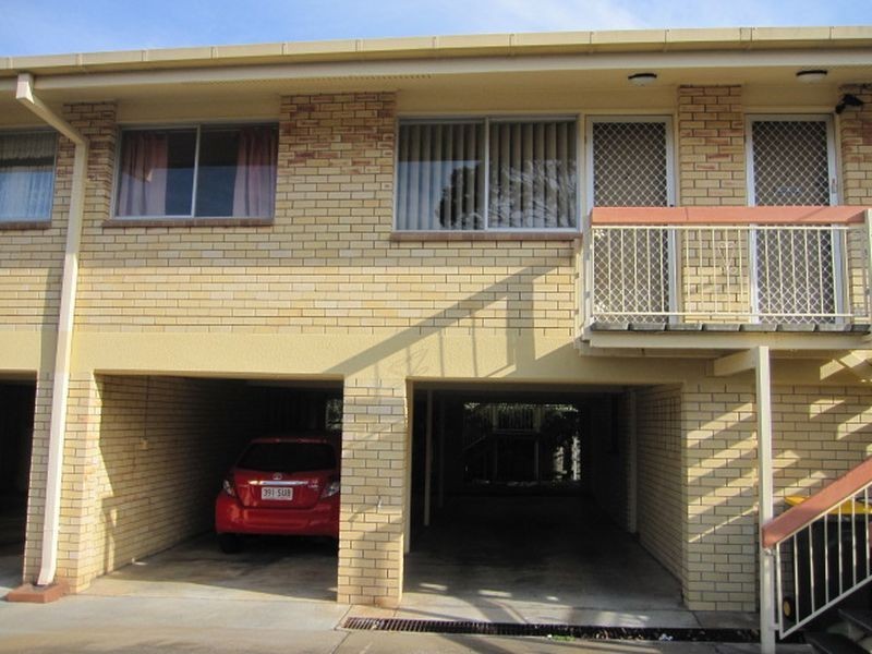 2/11 Harty Street, Coorparoo QLD 4151