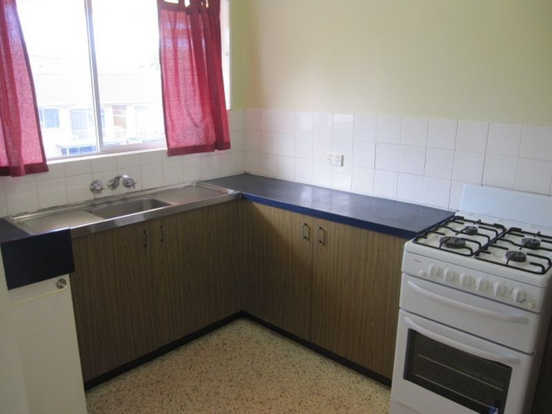 2/11 Harty Street, Coorparoo QLD 4151