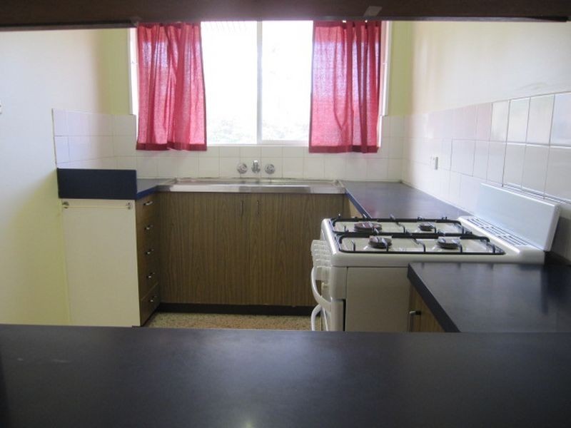 2/11 Harty Street, Coorparoo QLD 4151