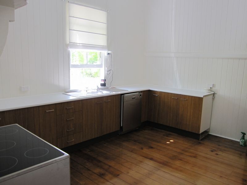 55 Mearns Street, Fairfield QLD 4103