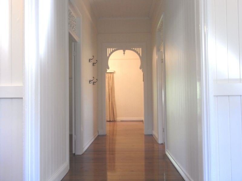 55 Mearns Street, Fairfield QLD 4103