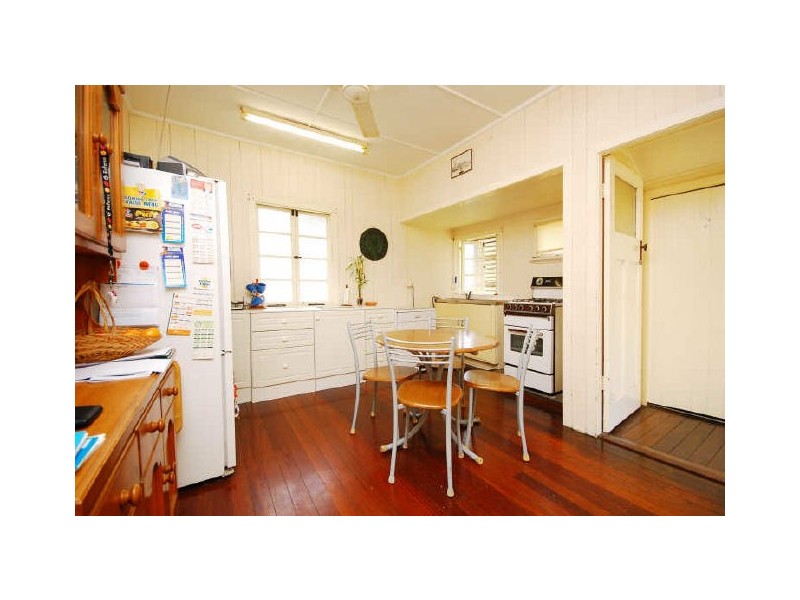 53 Tarana Street, Camp Hill QLD 4152