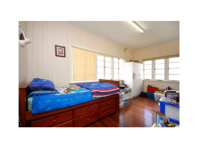 53 Tarana Street, Camp Hill QLD 4152