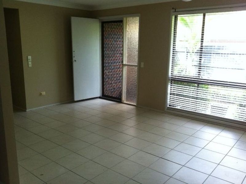 12A Avonmore Street, Edens Landing QLD 4207