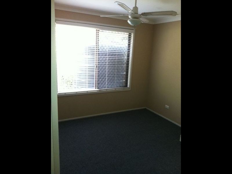 12A Avonmore Street, Edens Landing QLD 4207