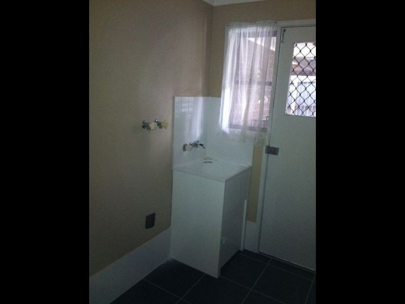 12A Avonmore Street, Edens Landing QLD 4207