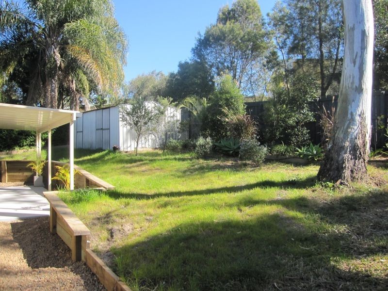 12B Avonmore Street, Edens Landing QLD 4207