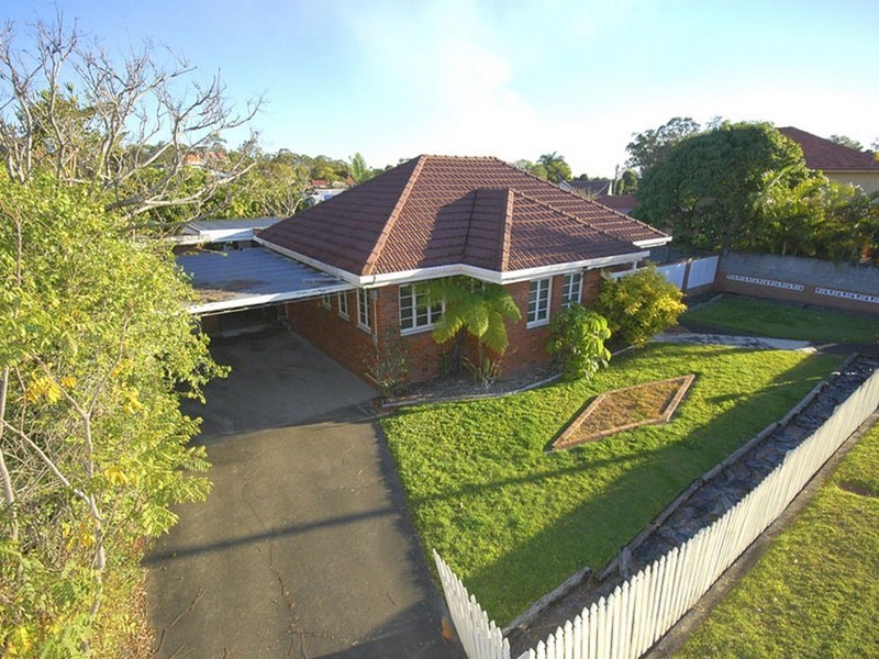 87 Solar Street, Coorparoo QLD 4151