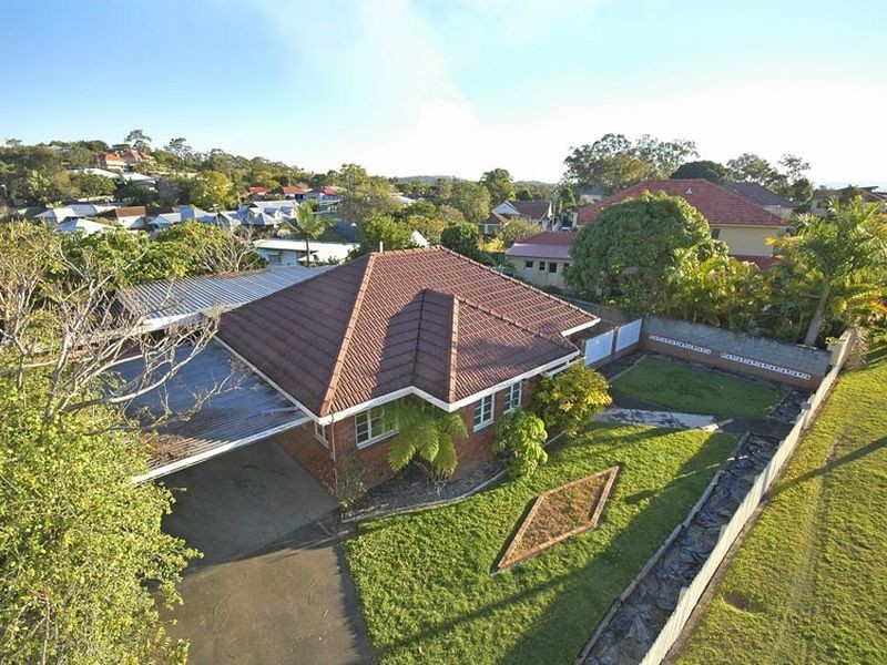 87 Solar Street, Coorparoo QLD 4151