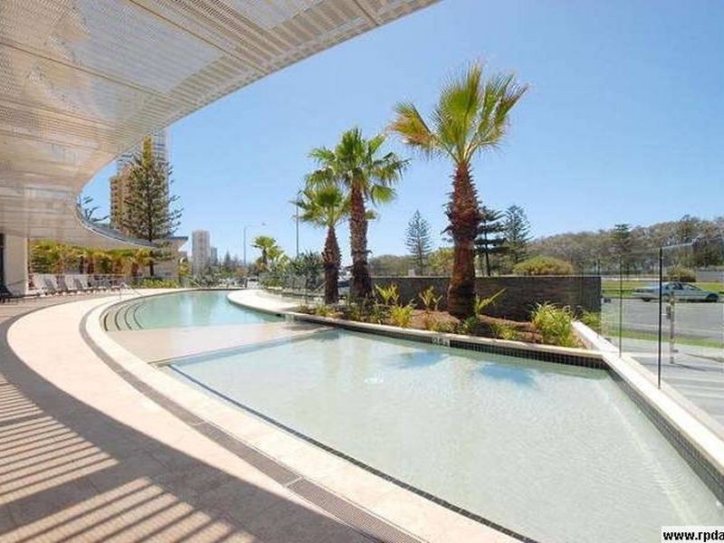 22/173 Old Burleigh Road, Broadbeach QLD 4218