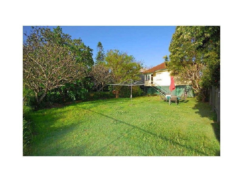 12 Geelong Street, East Brisbane QLD 4169