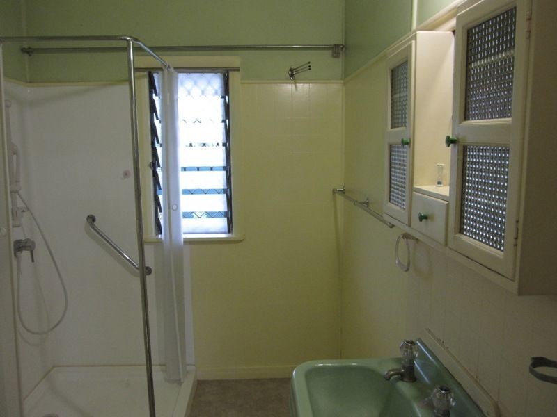 138 Boundary Road, Camp Hill QLD 4152