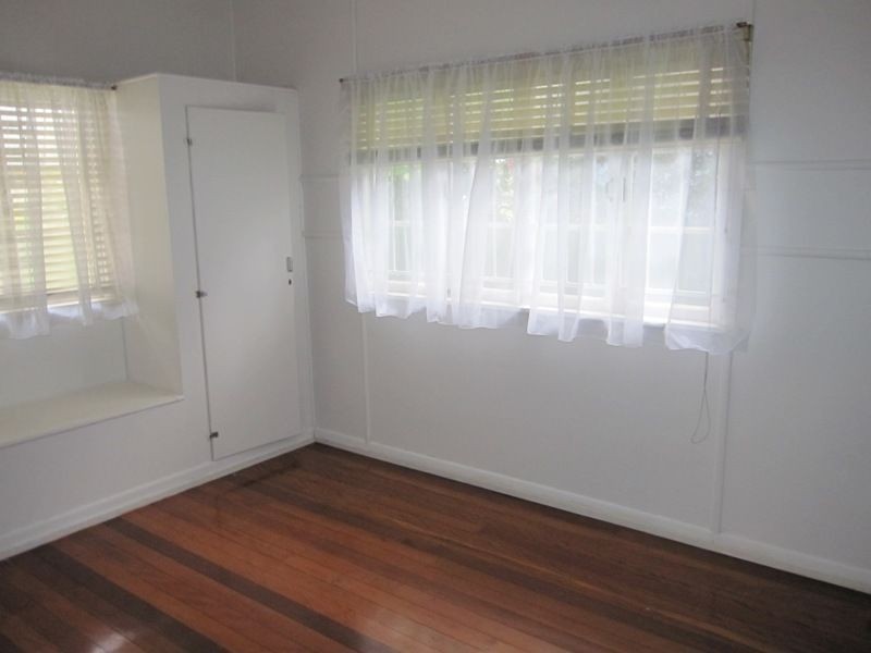138 Boundary Road, Camp Hill QLD 4152