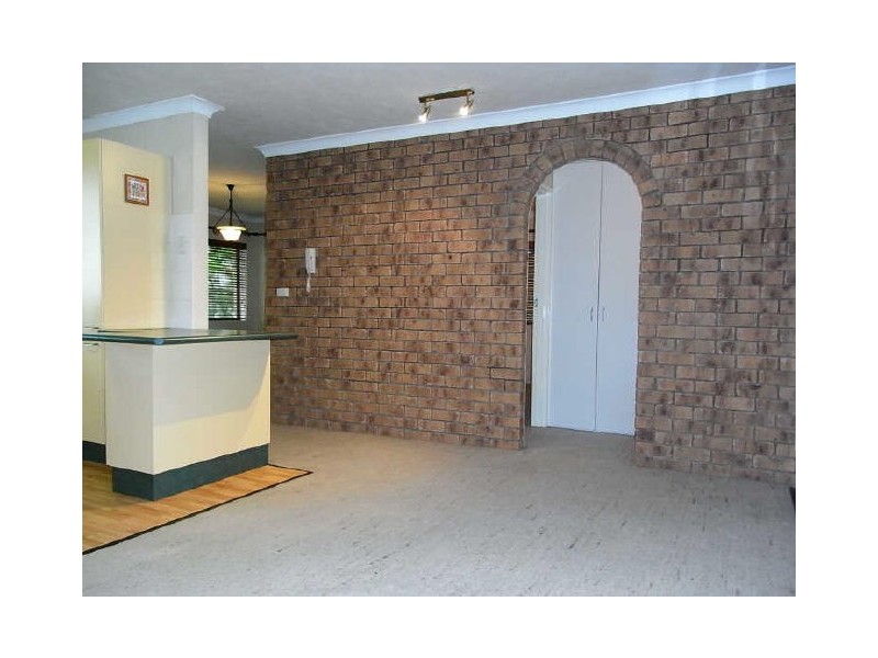 3/127 Old Cleveland Road, Greenslopes QLD 4120