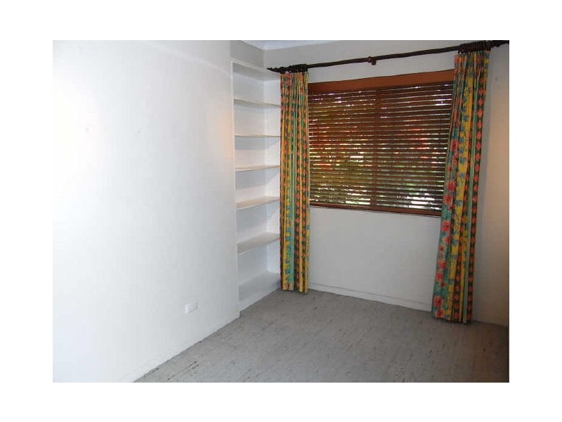 3/127 Old Cleveland Road, Greenslopes QLD 4120