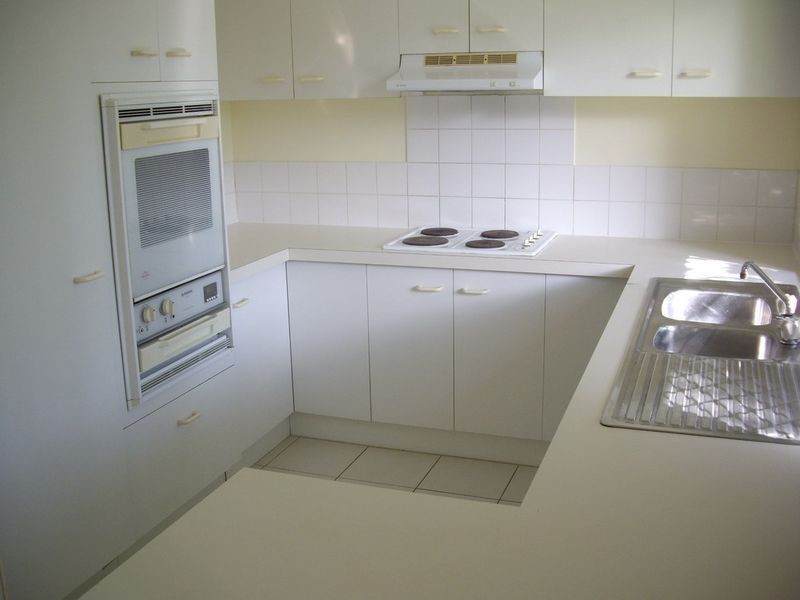 93 Donnington Street, Carindale QLD 4152