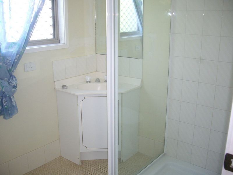 93 Donnington Street, Carindale QLD 4152