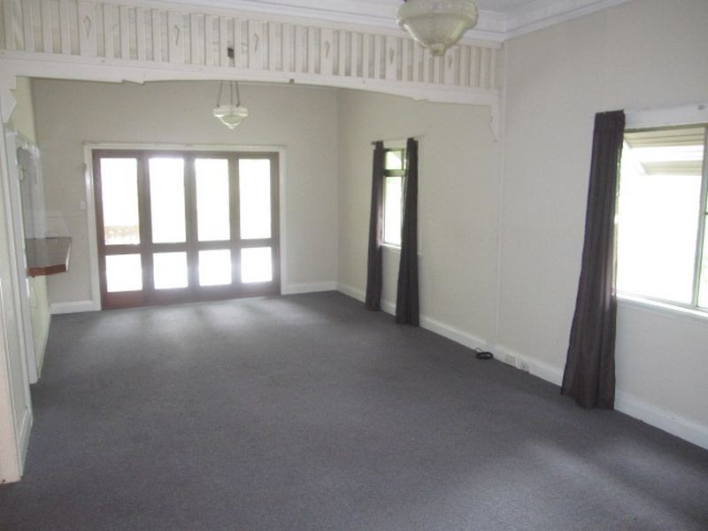 25 Boundary Road, Camp Hill QLD 4152