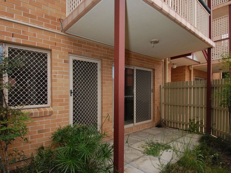 1/59 Wellington Street, Coorparoo QLD 4151