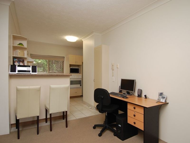 1/59 Wellington Street, Coorparoo QLD 4151