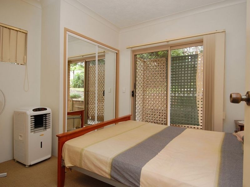 1/59 Wellington Street, Coorparoo QLD 4151