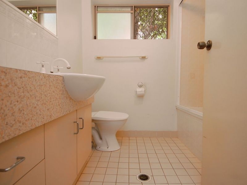 1/59 Wellington Street, Coorparoo QLD 4151