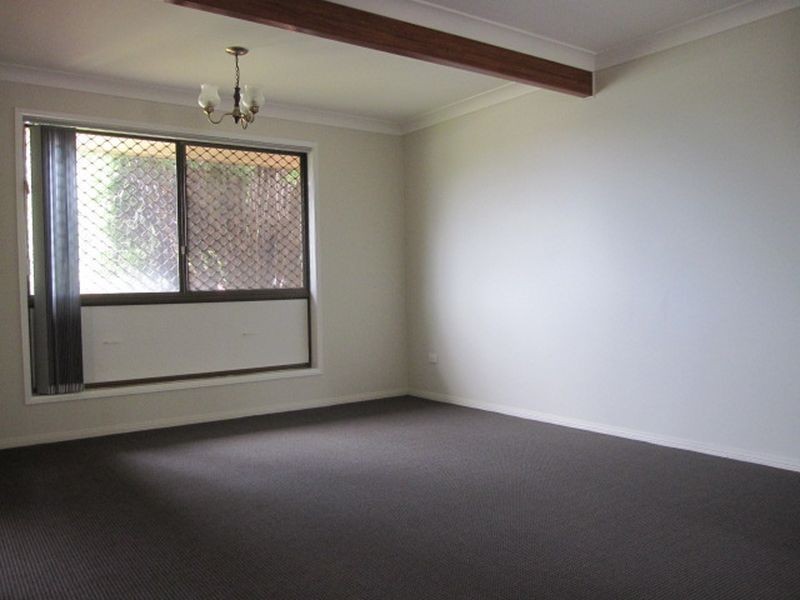 70 Bridgnorth Street, Carindale QLD 4152