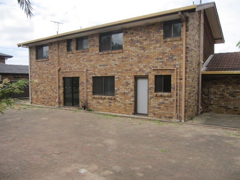 70 Bridgnorth Street, Carindale QLD 4152