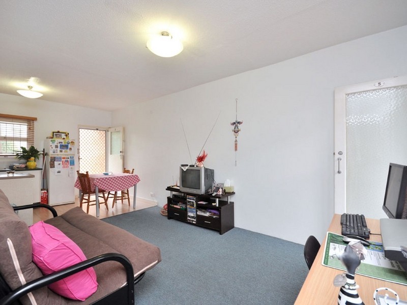 5/37 Dansie Street, Greenslopes QLD 4120