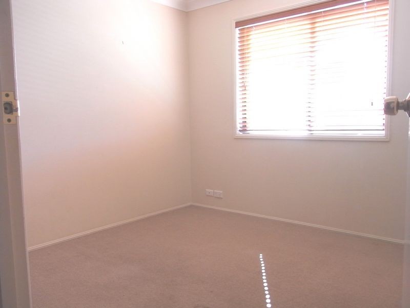 2/69 Erneton Street, Newmarket QLD 4051