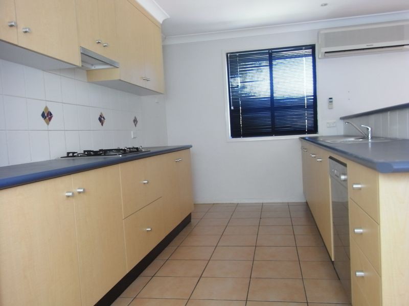 55 Roseglen Street, Greenslopes QLD 4120