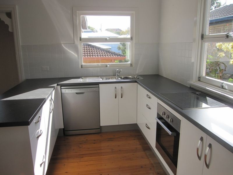 2 Greens Road, Coorparoo QLD 4151