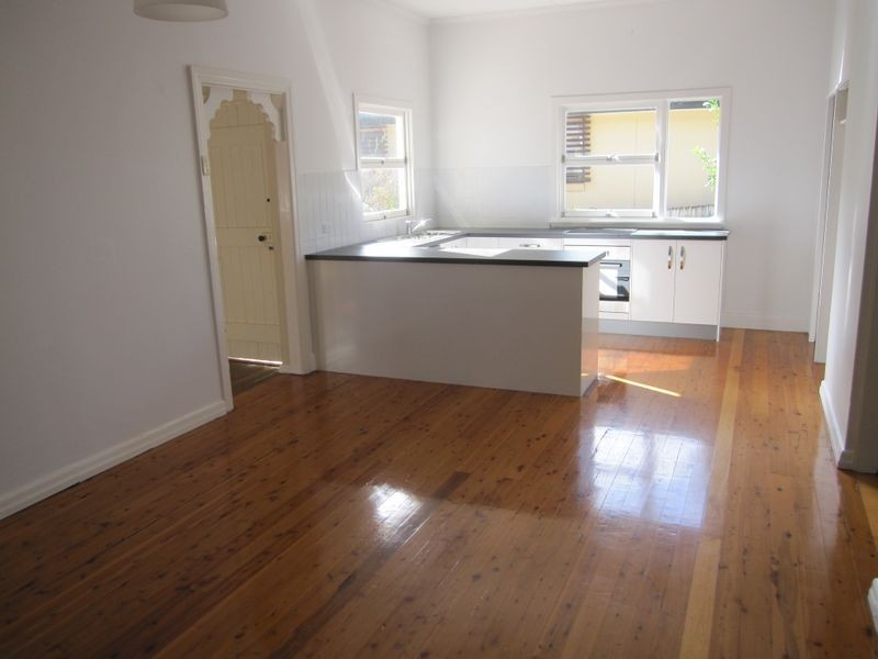 2 Greens Road, Coorparoo QLD 4151