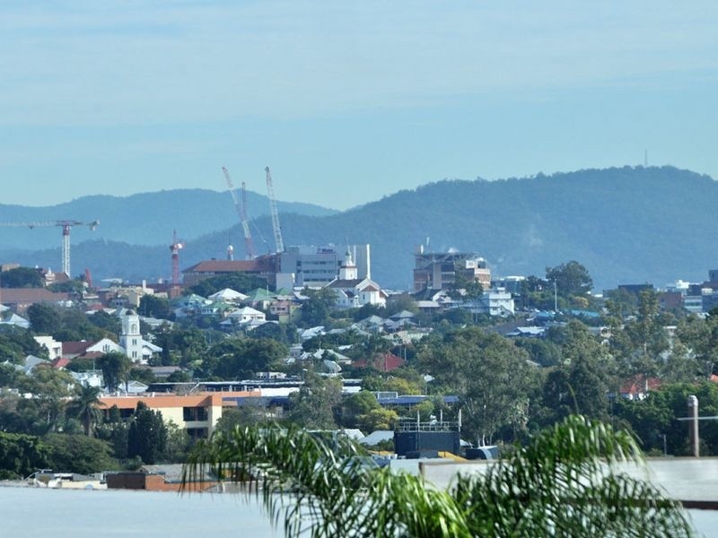 9/2 Kirkland Avenue, Coorparoo QLD 4151