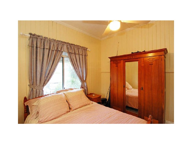 41 St Leonards Street, Coorparoo QLD 4151