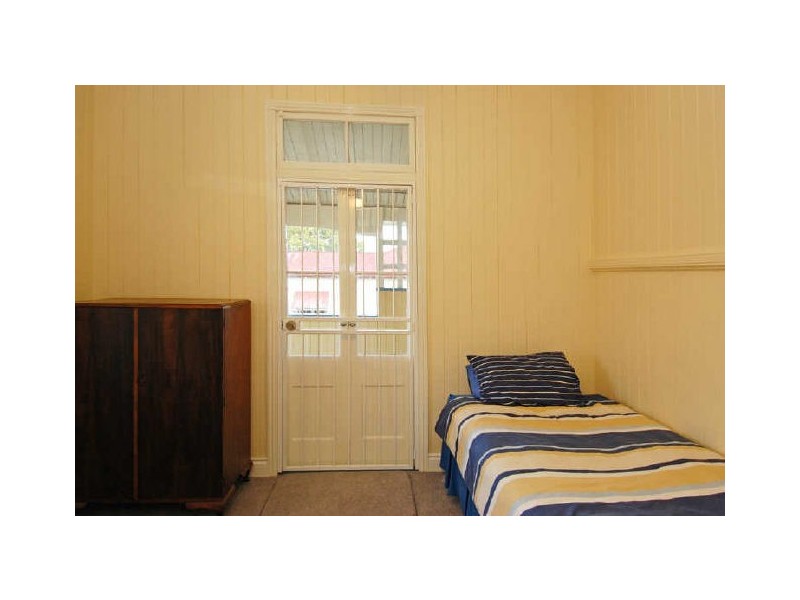 41 St Leonards Street, Coorparoo QLD 4151