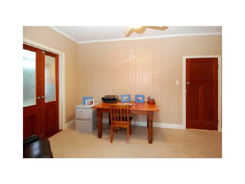 41 St Leonards Street, Coorparoo QLD 4151