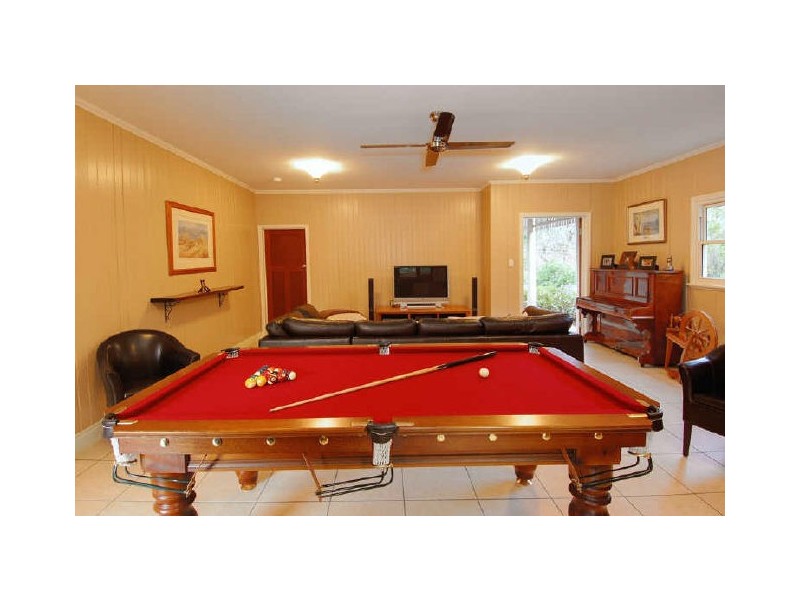 41 St Leonards Street, Coorparoo QLD 4151