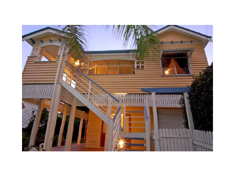 41 St Leonards Street, Coorparoo QLD 4151