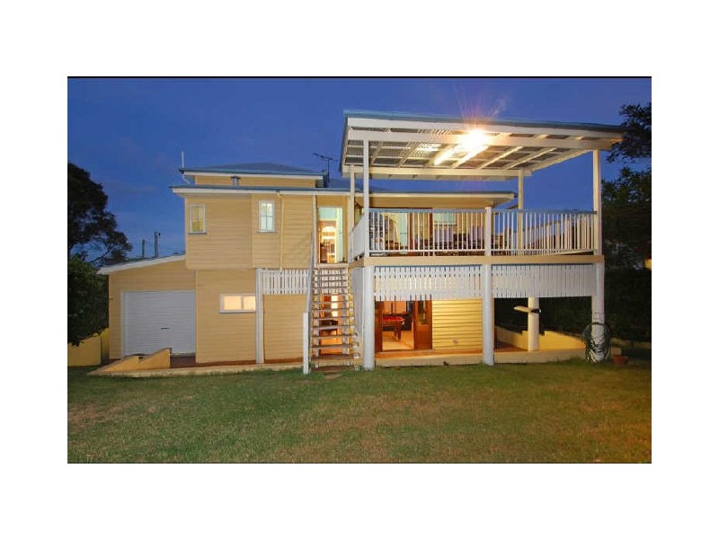 41 St Leonards Street, Coorparoo QLD 4151