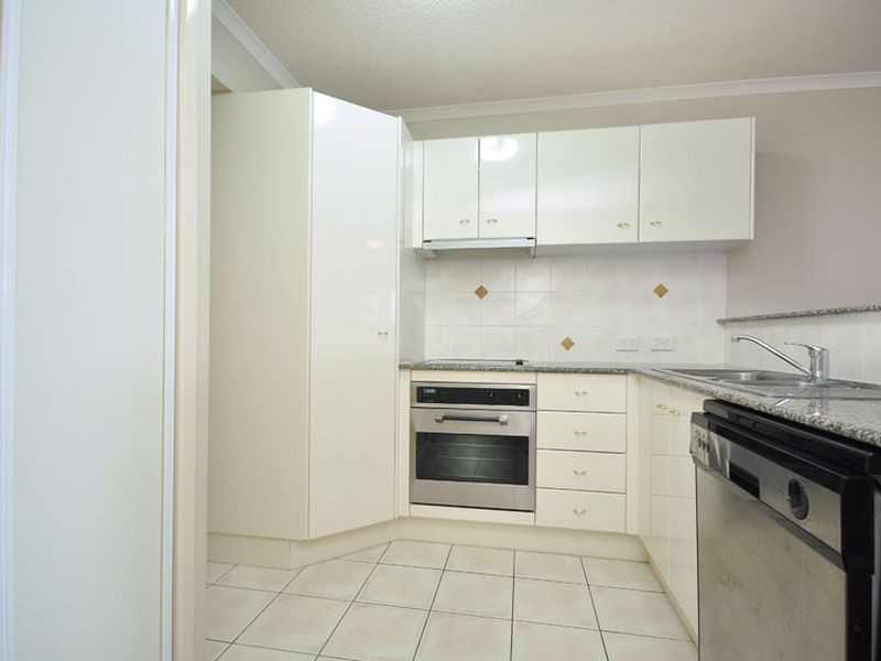 37/55 Harries Road, Coorparoo QLD 4151